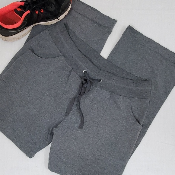 EK Gear Grey Workout Fit & Flare Pants - Picture 1 of 8